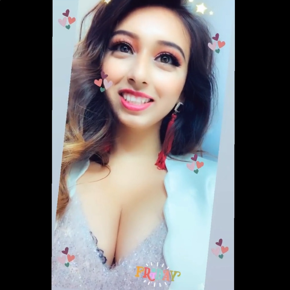 Meet your Posher, Stephanie